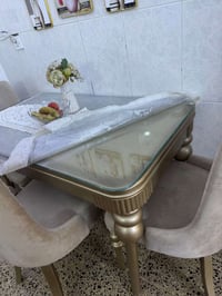 طاولة طعام ٤ كراسي • نادر الاستخدام • الدوره حي المعلمين