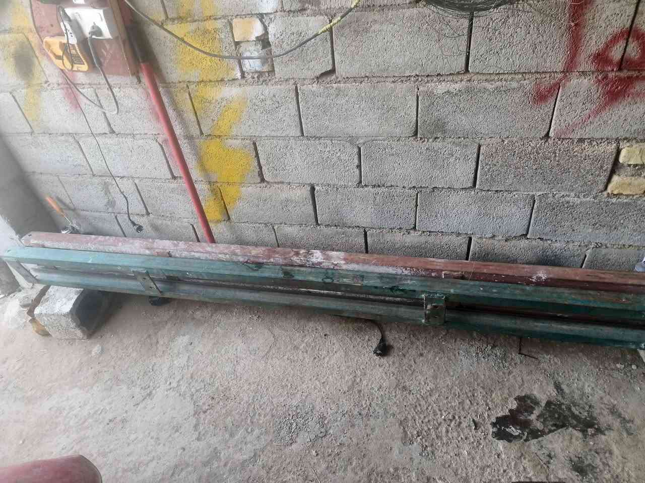 شباب سلام عليكم ونج لبيع كامل طيك ونج لشغل كبل يعني حته براغي وياه لشراي خابرني وانه  ***********
