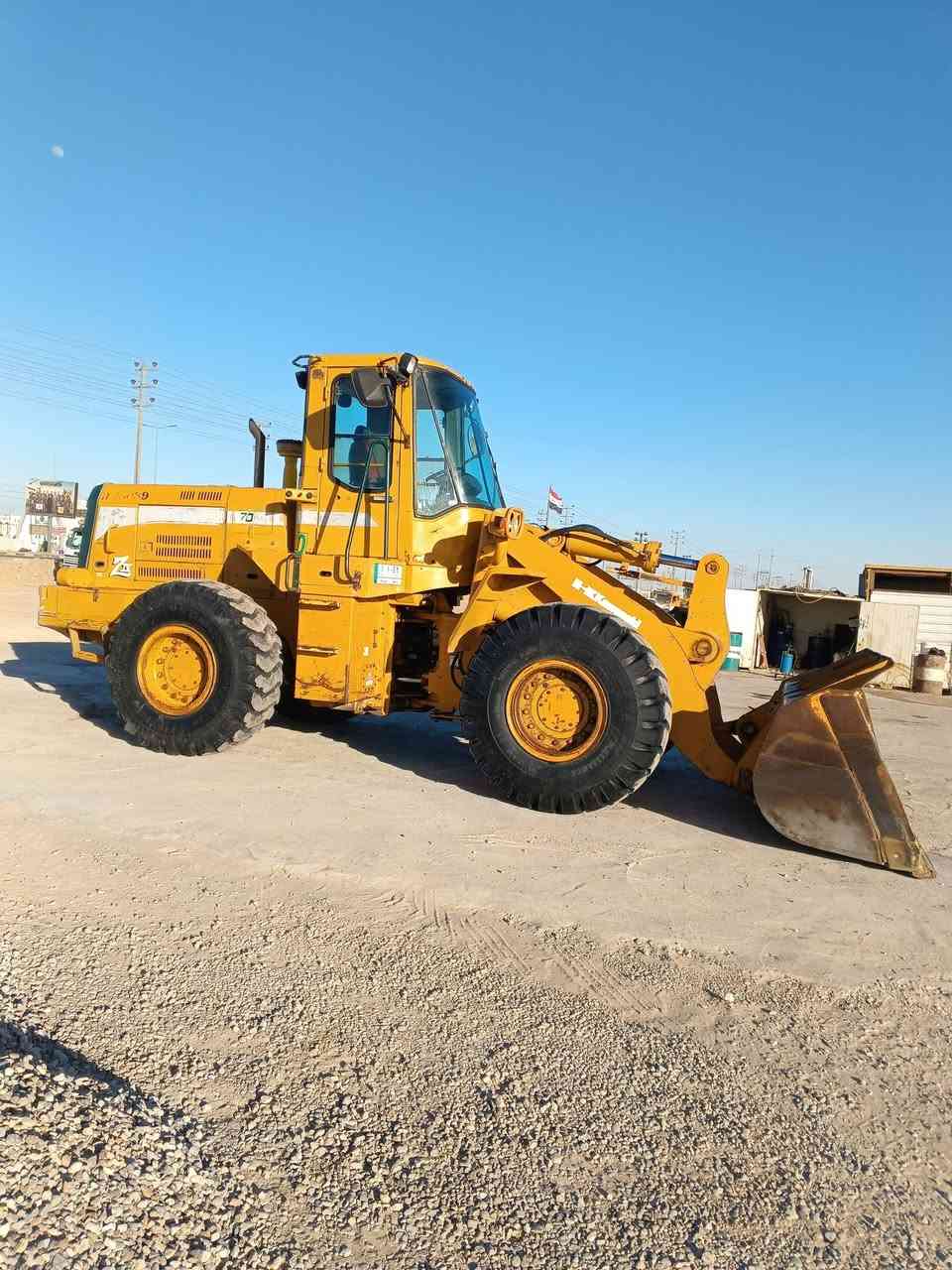 سلام عليكم للبيع شفل كاوسكي زت  حجم70 وارد امريكي مديل 2002 اصل السعر واستفسار اتصال على الئرقام ***********/ ***********
