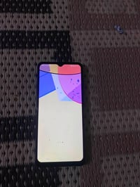 اي12 • قابل تفاوض • تواصل خاص