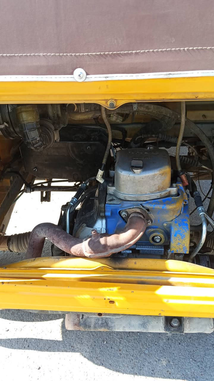 والسلام عليكم تكتك مديل 19 شهر 3وراق المصطفى كامله تخم تاير جديد ما بيها اي نقص بس ضفيره مصبوغه عام السعر 4 وبيها مجال المكان بغداد الحسينيه 
***********
