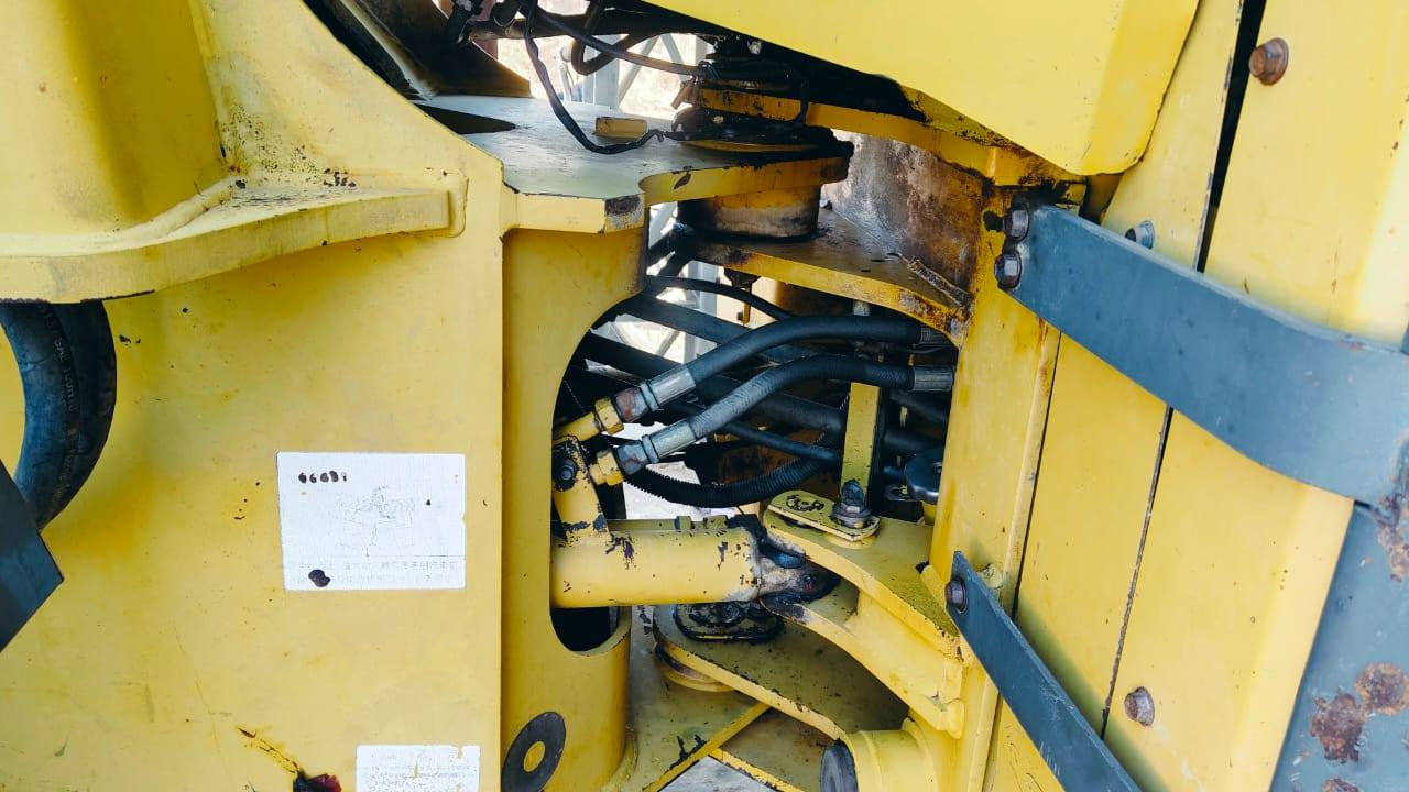 سلام عليكم كوماتسو W100

مكينه 6سلندر 
مكانه ديوانيه 
السعر 3 وبيه مجال لشراي 
الاستفسار أكثر 
*********** 
***********
