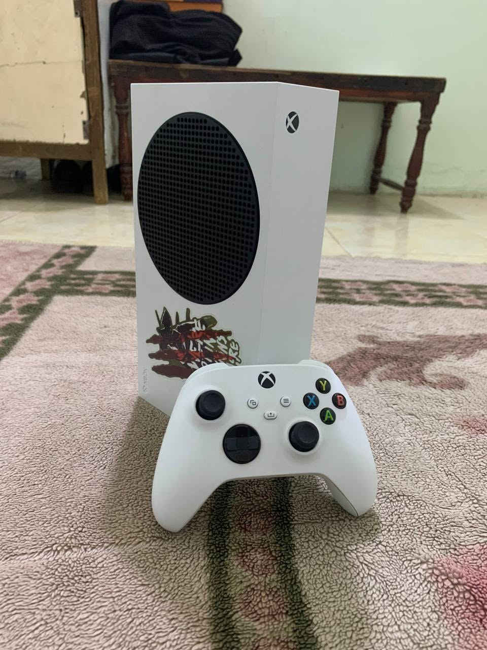 إكس بوكس سيرس إس ذاكرته 512 كامل ملحقاته مكاني بصره قبله (رقمي) (***********)  واتساب فقط
❌ لا يوجد توصيل بدون احراج 
إكس بوكس سيرس إس Xbox Series S
جهاز ذاكرته 512 نضيف كلش كلش ما بي أي ضربة أو شخط، جهاز لا مفتوح ولا مصلح وين ما تريد تفحص افحص كامل ملحقاته اصليه كارتون و جهاز و يده اصليه مال جهاز و كيبل HDMI و كيبل كهرباء
