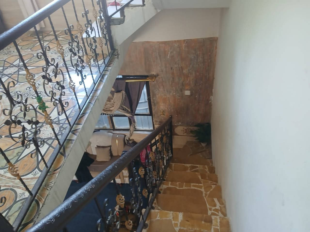 سلام عليكم
يالله عرض خاص ♦
📍منزل مساحه 40 متر طابقين♦
/♦/السند 25 /♦/
البيت مرتب وسيراميك منطقه سكنيه  ويصلح البيت للزيارات قريب ع ايمام
📌العنوان  شارع السيده زينب
♦ يبعد عن شارع العام  750 متر  وعن فندق البارون 2كيلو تقريبا عن الايمام  تقريبا 4 كيلو  
♦السعر  38 مليون 🔥
[[وتساب***********]]
______________________
[[اتصل. ***********]]
