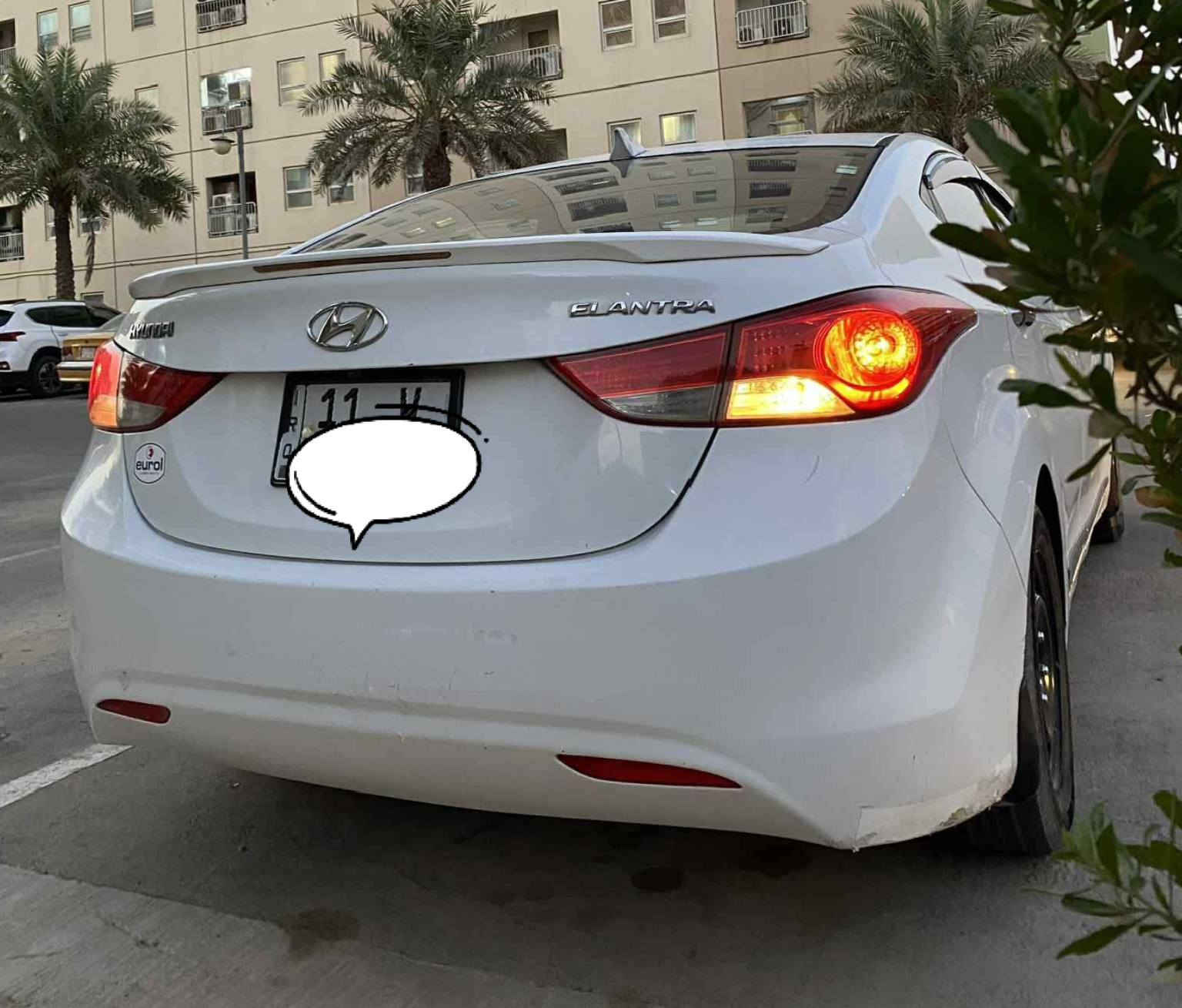 السلام عليكم النترا موديل 2014 خليجي
مكينه 1800 دوش 

تبريد ثلج 

كير مكينه لاتبخير ولا تنقيص خير من الله 

رقم انكليزي بسمي تحويل ثاني يوم 

فتحه بالقماره

مري شفط

اشاير بلمري 

شاشه كبيره + كامرا دواره

تحكم ستيرن جهتين

نظام ايكو 

تخم تاير + حداديه كامله خير من الله 

منضومه غاز جديده 

مكاني بغداد الامين 

***********
