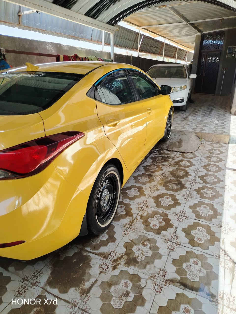 السلام عليكم النترة ٢٠١٥ رقم بابل يسمي سنويه ل ٢٧ حادث بنيد مبدل بدون دواخل تخم تاير منظومة تبريد جديده حداديه جديده محرك كير نضيفات تحكمات عاديه لايت زنون السعر ١١٣ وبي مجال مكاني حله فنديه رقمي ***********
