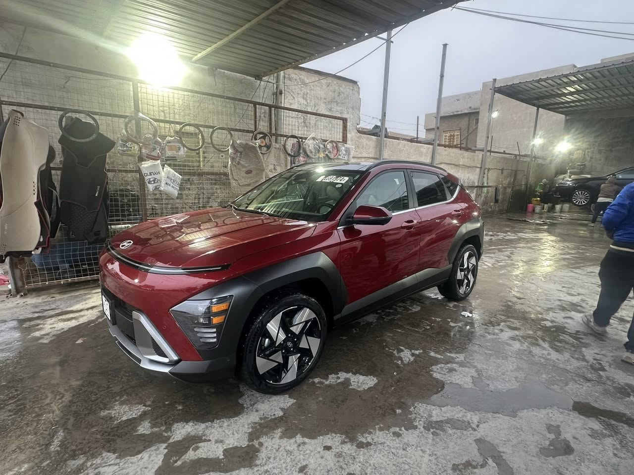 السلام عليكم هونداي كونا تربو حادث قبق جنطة مبدل باصلي لون ابيض مصبوغ ماشية 11 الف و500 السيارة فول الفول بدون ارقام للاستفسار خاص فيس بوك او رقم الهاتف ***********
