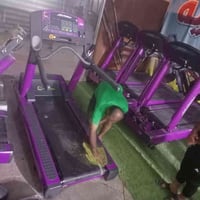 صيانه اجهزه رياضيه الجري وتصليح الكارت الاي فتنس والبريكور والسايبكس و...