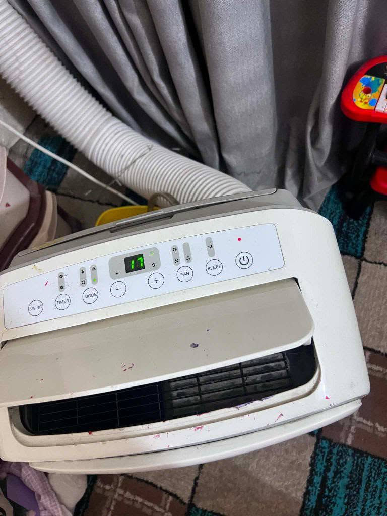 اغراض بيت نظيف مكان السيديه لاستفسار ع الخاص


**إذا كنت صاحب هذا الإعلان وتريد حذفه لأي سبب، رجاءا أرسل رسالة إلى الدعم الفني**