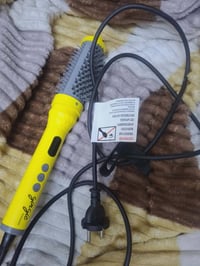 فرشة شعر • مستخدم مرتين