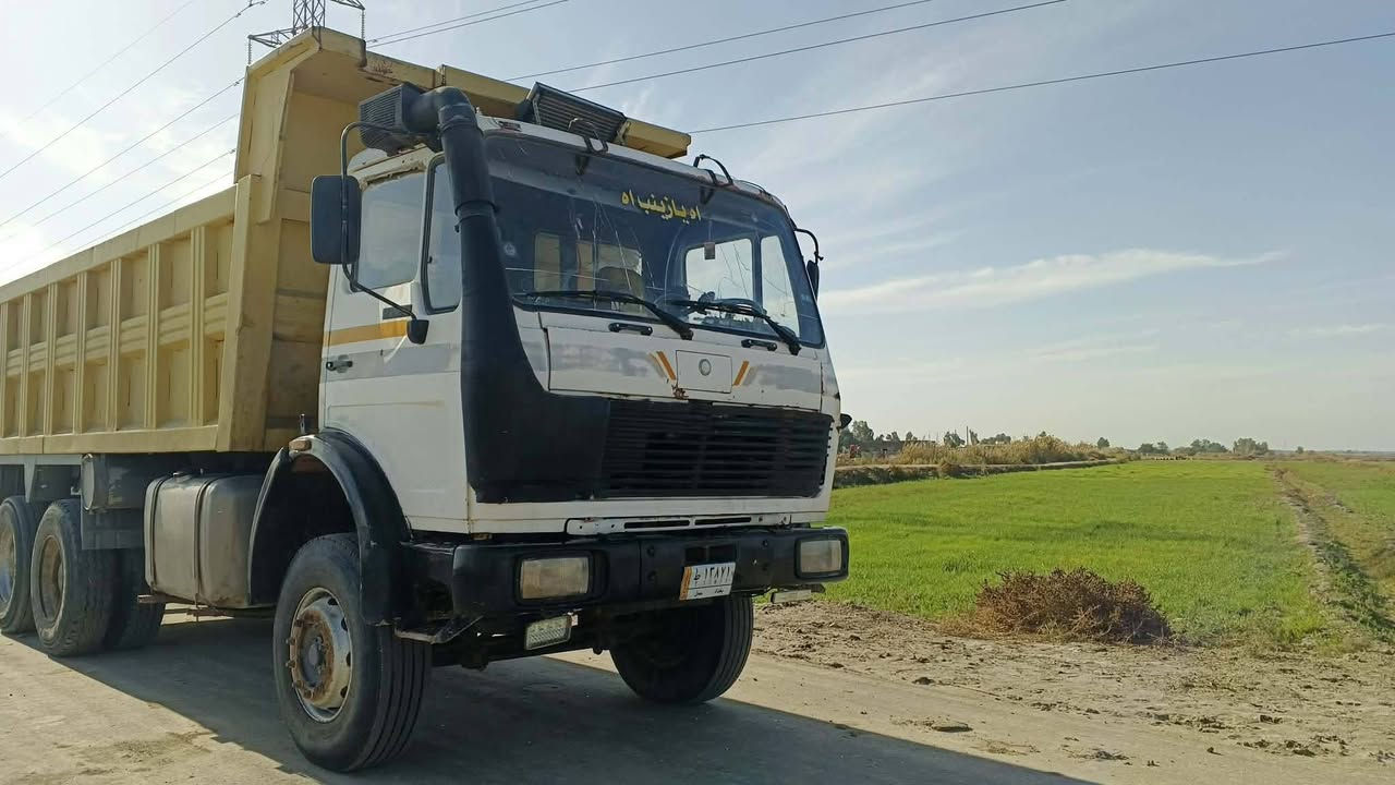 سلام عليكم
البي البيع موديل 88
مجموعه نص جيف 111
مكينة28 محسن لاتنقيص ولابخار 
شاصي مكفول كفاله عامه 
تخم تاير 22 
رقم بغداد ل28  باسمي تحويل مباشر 
***********
