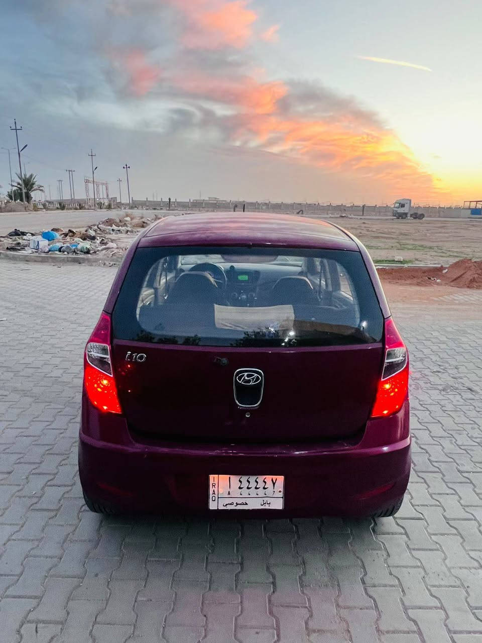 سلام عليكم.  للبيع فقط. i10 هيونداي 2015
بيها صبغ قطعتين فقط جاملغ وبنيد بدون دواخل ابد والباقي مطلوب كفاله عامه رقم بابل مميز بسمي تحويل مباشر.       كير مكينه حداديه تبريد كفاله عامه السعر 60وبيها مجال قليل حك الجيه مكان السياره النجف للستفسار ***********
