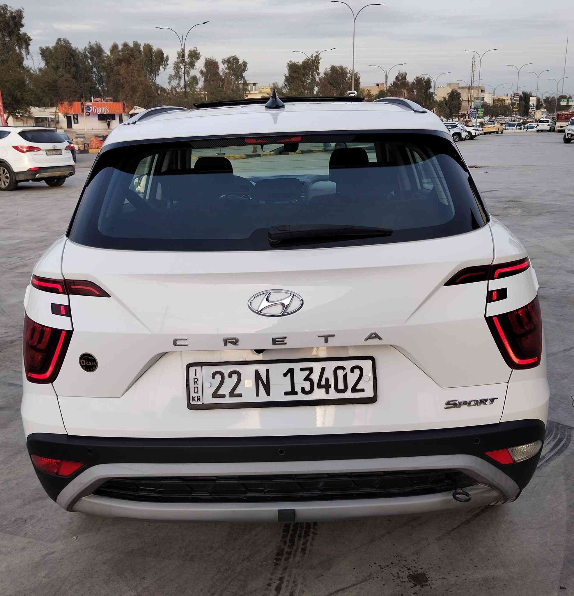 هيونداي كريتا 2024
 ماشية 2800 كيلو مكفولة كفالة عامة 
السيارة ضمان شركة هيونداي الأولى
فول مواصفات السيارة
 بصمة، بانوراما، لد نهاري، تحكمات ستيرن، شفتات ستيرن، تبريد قطعتين، محرك السيارة 1500 دبل نوزل، مري شفط، هاندبريك كهربائي، اوتو هولد، انظمة قيادة، اوامر صوتية، شاشة لمس تدعم اندرويد اوتو و ابل كار، ويل R17، شاحن وايرليس، دشبول ديجيتال متغير

رقم اربيل الجديد السيارة كاملة وبالضمان

سعرها 172 ورقة

للتواصل او الاستفسار
***********
***********
