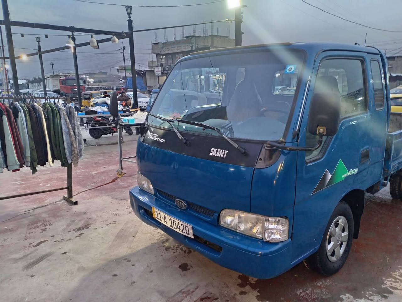 كيه فونتيره للبيع رقم بغداد نكليزي هزه جديده كير ومحرك حاويه كهربائيات شغاله كلها اكسن شاصي بلادي مصبوغة حزام جماليه فقط
السعرر 57
العنوان بغداد فلكه حي نصر 
رقم الهاتف ***********
