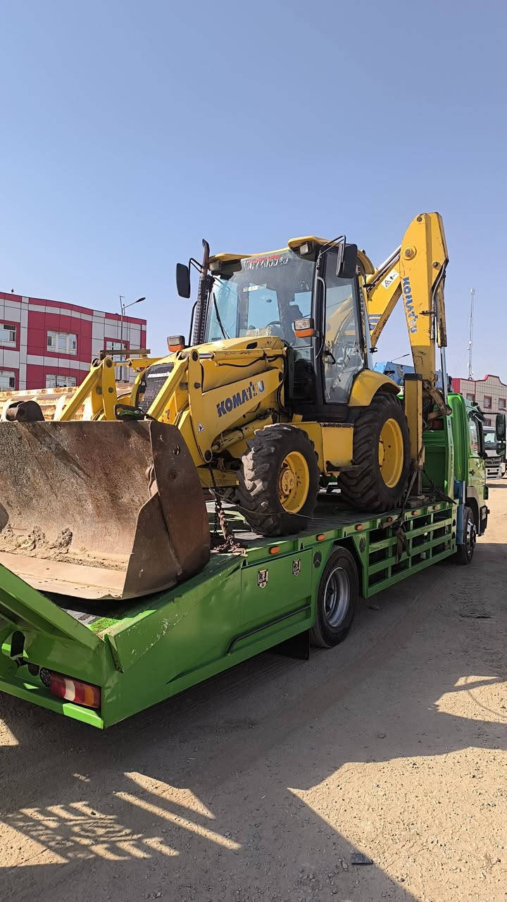 سلام عليكووم حفاره كوماتسوو موديل 2007منافيس اصلي حفارما  بي مكس بدوون سلايت حفاره كير عادي بدوون كصر لحيم خفاره جاهزه سعرهه 140ورقه بي مجال قليل مكان حفاره دهووك رجائن موشراي لاتكصر حلال عالم تعليقيات مااجاوب رقم تلفوون ***********
