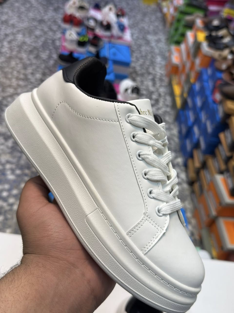 سلام عليكم احبتي اهالي مدينه بسمايه الكرام 🙋
كما عودناكم على كل ماهو جديد وحصري لدينا‼️
اليوم وصل الحذاء الرجالي ماستر كوالتي🆕
وبلالوان الجوكر اللي هو الابيض + الاسود 😻
طبي درجه اولى جلد بلكامل👟
ينلبس رسمي + كجول 🤵🏻 
قياسات 40-45  
يوجد توصيل اله كافه محافضات العراق🚚
يوجد توصيل داخل مجمع بسمايه الف دينار فقط🏛️
العنوان / بسمايه الشارع العام مقابيل بيت بيوتي مجمع الباشا للاحذيه


**إذا كنت صاحب هذا الإعلان وتريد حذفه لأي سبب، رجاءا أرسل رسالة إلى الدعم الفني**