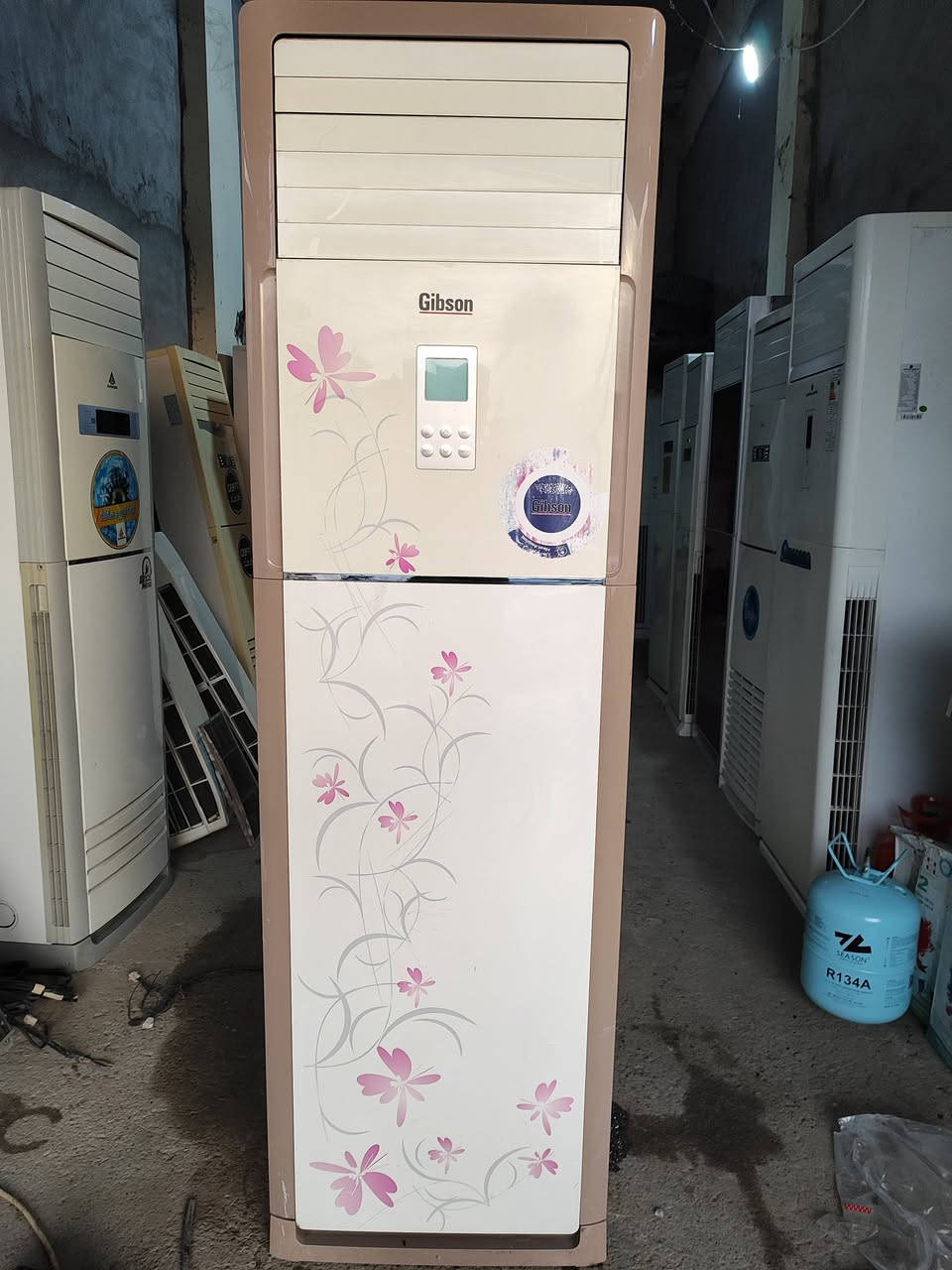 كنتوريات 3طن فووول نضافه  حار بارد
توسوت  ميديا  جبسون  جنرال الحافظ دنكا 
ضمان شهر 
كامل ملحقاتهن. غاز مقفول 
بواري جديد 5متر 
الاسعار خاص 
متوفر. مراوس بالعاطل 
متوفر ورشه صيانه  وقطع غيار 
العنوان الحديد المدخل الاول 
***********
