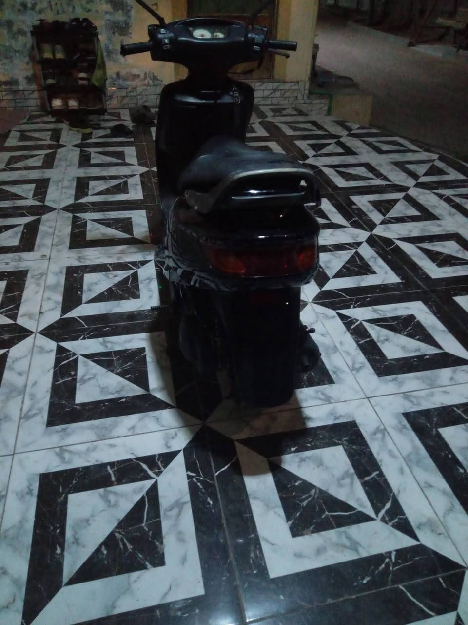 السلام عليكم فراشه نثيه دراجه كامله جاهزه من كلشي سلف هندر كهربيات كله شغاله كفرات جدد وكاله شلعه حلوه بريك دبلات كله تمام دراجه فقط بيه بدايه تبخير فقط فقط ول باقي كله كفاله سعر ٣٧٥وبيه مجال مكان البصره ابو الخصيب رقم ***********
