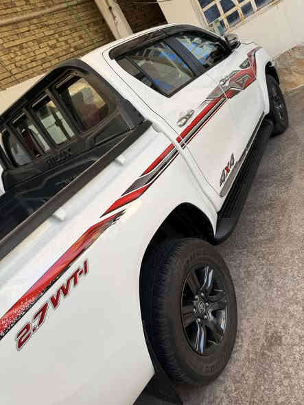 السلام عليكم 
فور ويل فول مواصفات موديل 2025 رقم بغداد بأسمي كفالة عامة ماشية 8 الف السعر 370$ وبيها مجال 
‭
0786 280 5523‬
