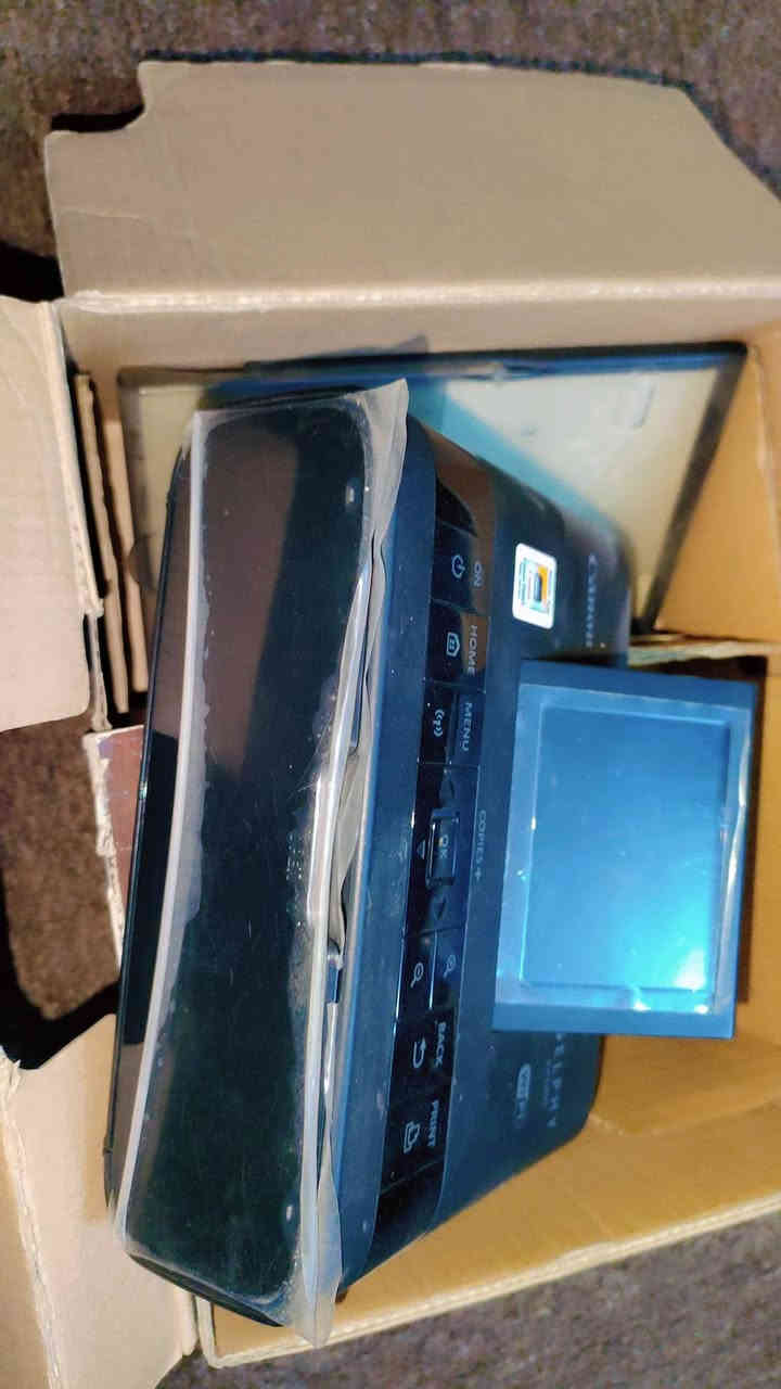 السلام عليكم
3 طابعات
برذر  t300
وابسون386
و سيلفي 1300
كلهن ب200 وبيهن مجال قليل
البرذر جاهزة وشغالة
الابسون شغالة بس متسحب ورق رولة تحتاج تبديل
و سيلفي جديدة ساحب بيها سيت ورق بس 
مكان بغداد حي اور ***********
