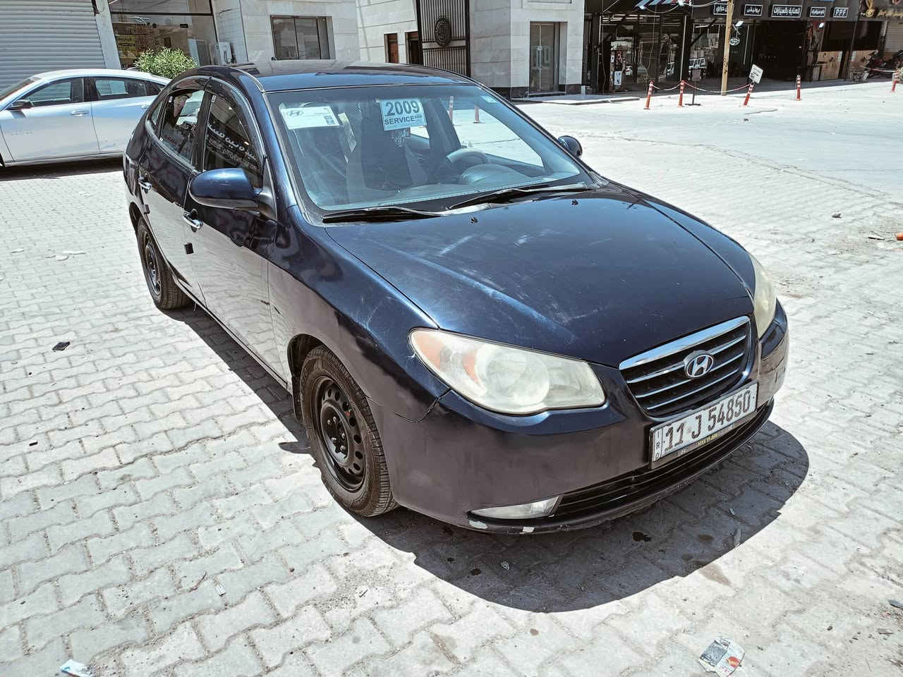السلام عليكم. النترا موديل 2009 نضيفه جدا رقم بغداد الدولي بسمي كير اوتوماتيك محرك 2000 مكفولات تبريد ثلج صدر امامي خلفي جديد كهربائياته على لبلاد شاشه كامرا مثبت سرعه وارد امريكي ليبل واحد حادثه الجاملغ الخلفي وبيه بارد بلداخل سحب بسيط بجم كبس شركه لغود شواصي مكفولات لون نيلي عارضه 87 ورقه وبيه مجال الشراي يتصل ويدلل مكاني بغداد العامريه الاتصال @***********

