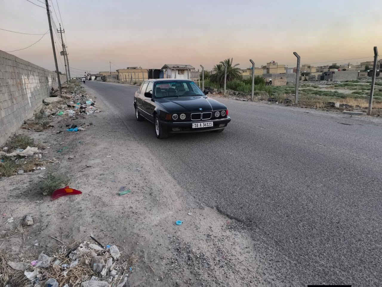 للبيع بي إم حجم 730 رقم بابل مشروع وطني هزه جديده سنوية لغاية 30 سعر 38$ موبايل *********** مكاني بغداد سياره فول مواصفات محرك وكير اوتو ماتيك مكفولات مكفوله من ضربه وتبديل والخياس صبغ جماليه دواخل فول نظافه كشن كهربأء جلد بطاين كلش نظيفه كهربائيات كلهه شغاله فتحه سلايد سنتر لوك اطارات نظيفه دبل جكمجه
