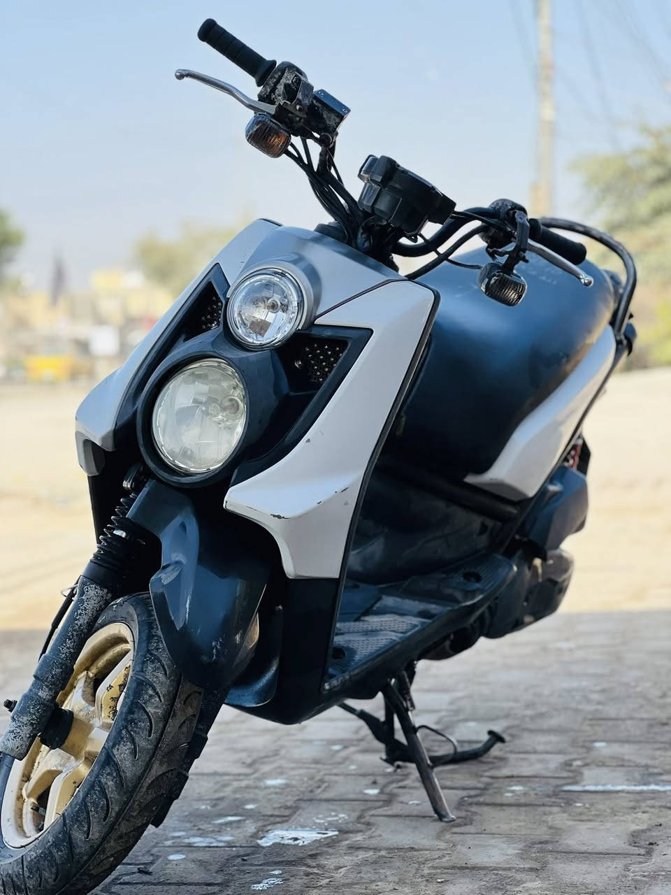 دراجه سكنس جبلي كفاله عامه  برغي مامفتوح عل شرط موديل 2010دراجه نوزل السعر مليون200الف وبيه مجال حك الجية العنوان الديوانيه الحمزه الشرقي***********
