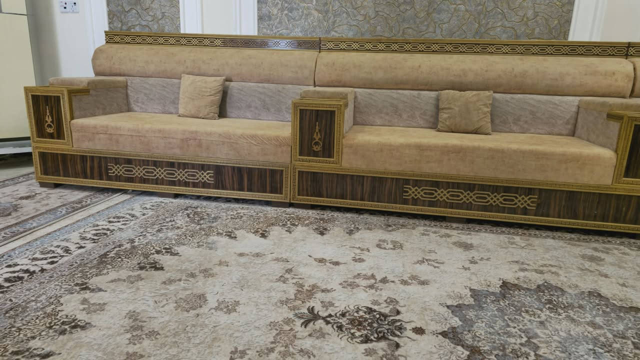 تخم ديوان تسكام درجة اولى هيكل خشب جام روسي ومقعد بلاويد واسفنج اكستر طبي  مع طبلات خارج سعر المتر. اشتغلته سعر المتر ب١٦٠ قياس ١١ م . جهة ٦م وجهة ٥م. سعر البيع (مليون و٤٠٠) وبيه مجال للشراي ويتفضل خاص.


**إذا كنت صاحب هذا الإعلان وتريد حذفه لأي سبب، رجاءا أرسل رسالة إلى الدعم الفني**