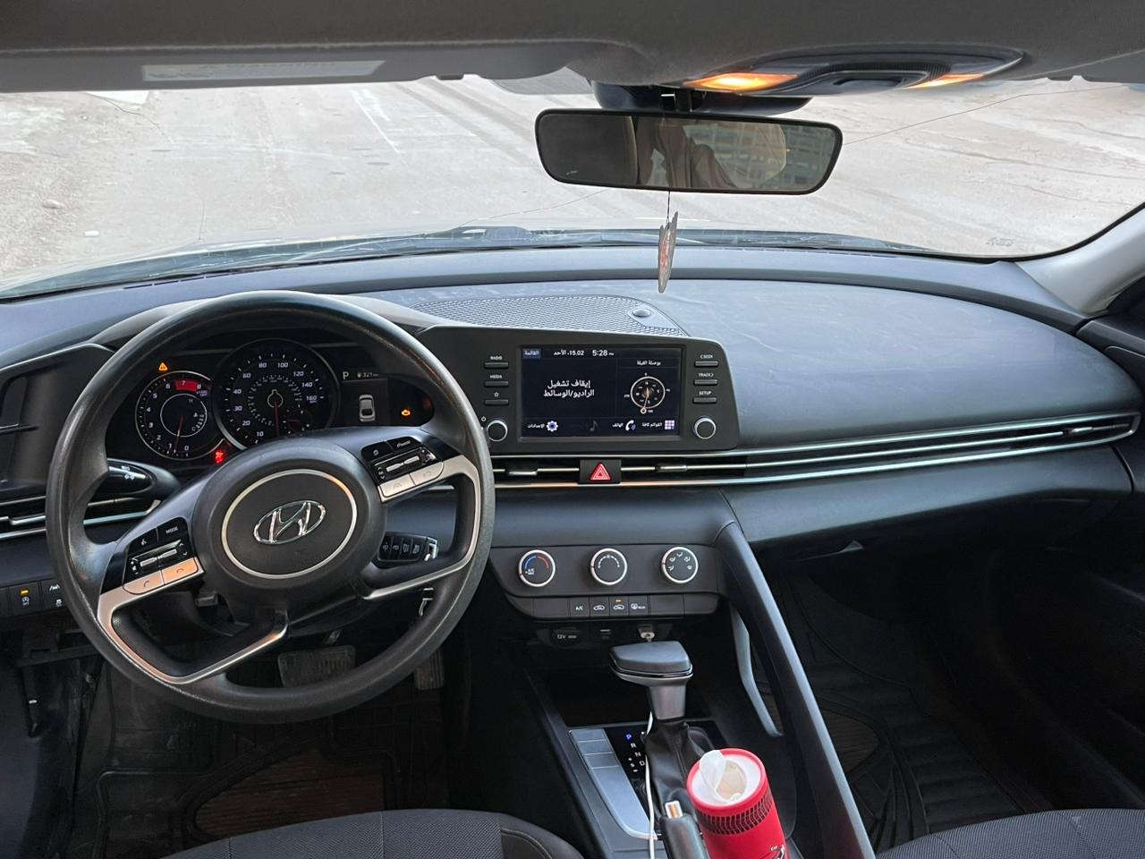 السلام عليكم 
النترا 2022 
السعر 143 
مواصفات عادية
ماشية 32 الف كيلو متر  
وارد امريكي  ضرر جاملغ جهة السائق و بنيد
صار بيها بارد باب السائق موضح بالصور
السعر قابل للتفاوض 
مكانها / بغداد / المشتل 
***********
