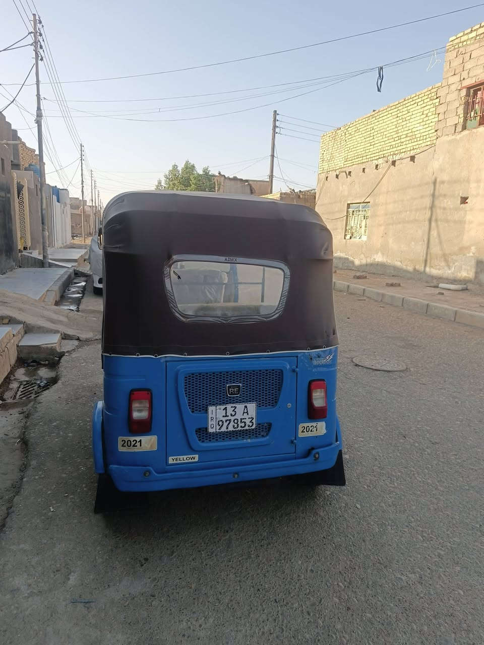 سلام عليكم تكتك للبيع موديل٢١شهر11مكينه كفاله وبيه بارد مكان ميسان ميمونة  موبايل***********
