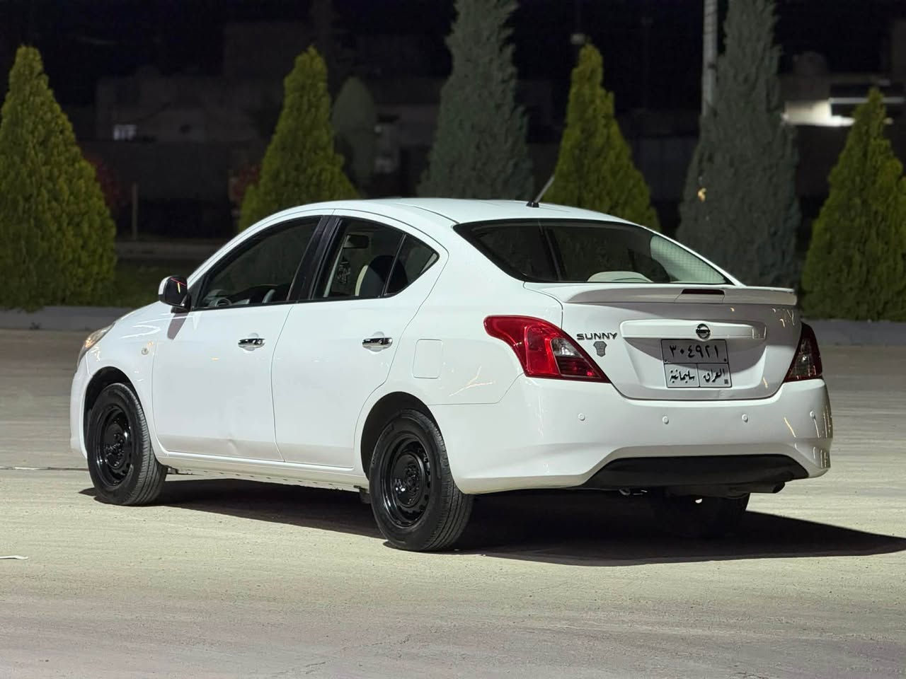 لاکشمیبای ٢٠٢٠
باڵ 
بلاجیکتۆر 
دەسک نیکڵ
دەبڵ گێچ
یەک پەڵە بۆیاخ 
نرخی ١٠١ گەڵا معامەلەیەکی برایانە ***********
*********** السليمانية, العراق
