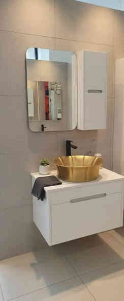 يتوفر لدينا مغاسل بورسلين وكاونترية باللوان وتصاميم حديثة.

وتوفر ايضا مقعد شرقي بورسلين مرمري بثلاثة اللوان الابيض والاسود والرصاصي 

يوجد توصيل لكافة محافظات العراق. 

اسعارنا مناسبة.

محلات رياض للانشائية والكهربائيات والعدد اليدوية.
صلاح الدين قضاء بلد
شارع المحيط مقابل محلات سيد جليل النجار
***********
