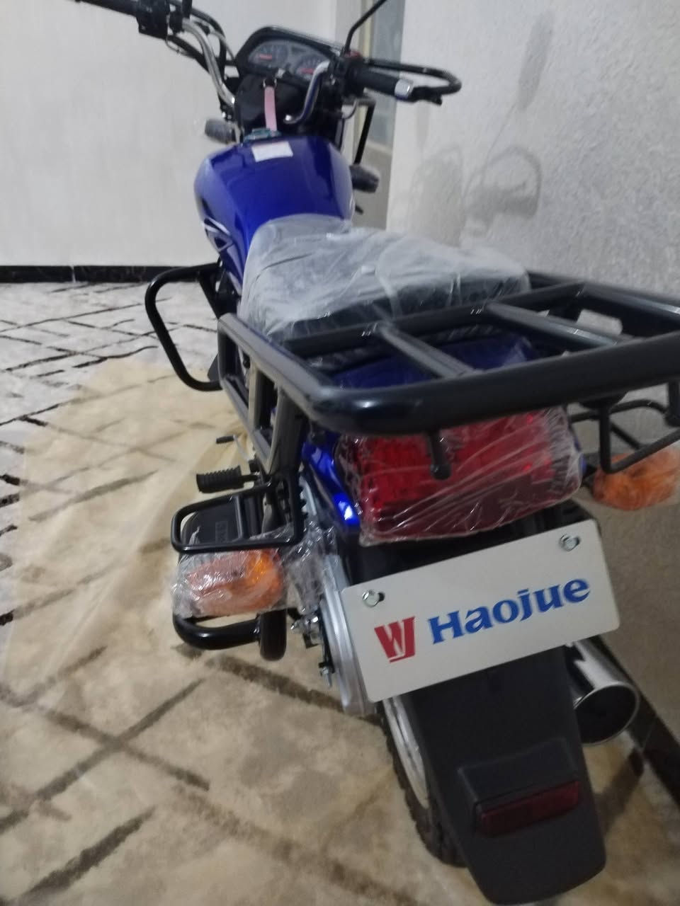 هاوجي قفاز موديل 2025 جديد مماشي العداد صفرر اوراق من الوكيل محمد مزهر بس يسجل بالمرور السعر 2 مليون دينار ومابيه اي مجال لان هذا السعر الي شتريته بيه من الوكيل ومثبت عنده العنوان رمادي / الصوفية  واني موجود ع الخاص


**إذا كنت صاحب هذا الإعلان وتريد حذفه لأي سبب، رجاءا أرسل رسالة إلى الدعم الفني**