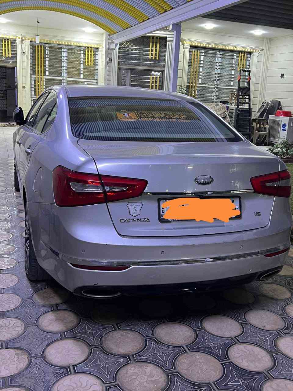 كادنزا ٢٠١٤/vip للبيع
الضرر..
هلال الچاملغ الخلفي بي صبغ بدون داخل مع بارد قليل جدا مقدار الكف في الجامغ الامامي 
خليجيVIP فول مواصفات ماعدى البانوراما 
 رقم اربيل دولي بسمي شرط ثاني يوم تحويل 
السيارة نظيفه  بلادي بالكامل 
التبريد يعمل بشكل ممتاز 
المواصفات 
محرك 3500 دوش 6 سلندر 
 بصمة الابواب الامامية والجنط
نظام ترحيب
انارة بالمرايات والابواب الامامية
كاميرا وحساسات خلفية 
حساس ماسحات
بردة خلفية متحركة 
كشنات كهربائية جلد تدفئة تبريد
لوحة تحكم نضام صوت والتبريد لراكب الخلفي
تحكم كامل بالستيرن
الصوت انفنتي 12 سماعة 
مري شفط مع الاشاير + مرايات قلاب ويه R
وباقي مواصفات الكادينزا 
السعر ١٣٨ وبيها مجال 
***********
