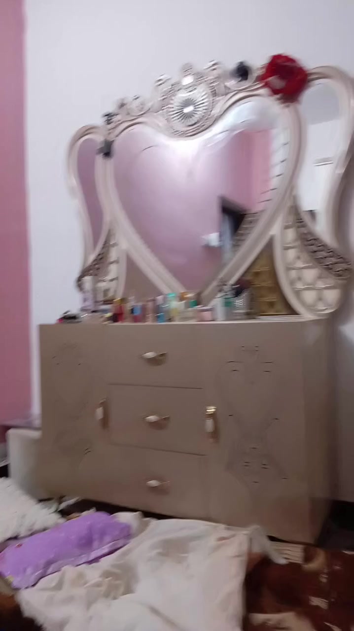 غرفه تركيه ملكي للبيع ٨٠٠وبيها مجال


**إذا كنت صاحب هذا الإعلان وتريد حذفه لأي سبب، رجاءا أرسل رسالة إلى الدعم الفني**