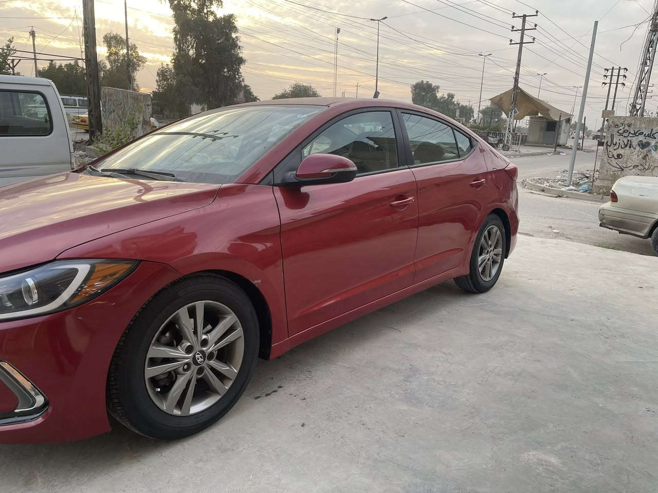 سلام عليكم النترا موديل 18 وارد امريكي حادثها واضح بلصور دعامية فقط ايرباك ستيرن ودشبول وحافة البنيد بارد والدوس صبغ باقي سياره ليبل واحد مكفوله  للاتصال *********** السعر 128
