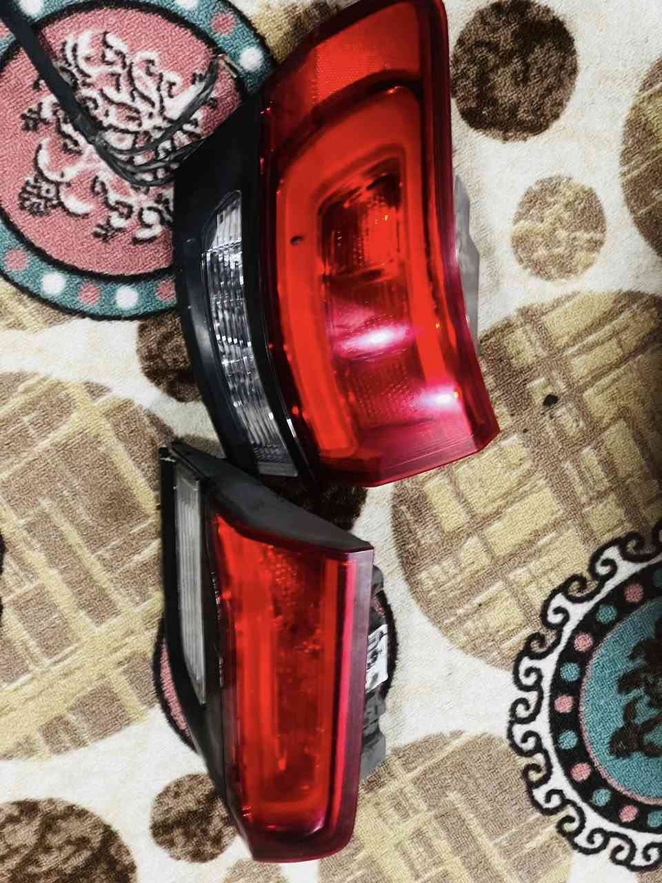 بك لايت جيب اصلي مال تفصيخ السعر 400 الف***********
