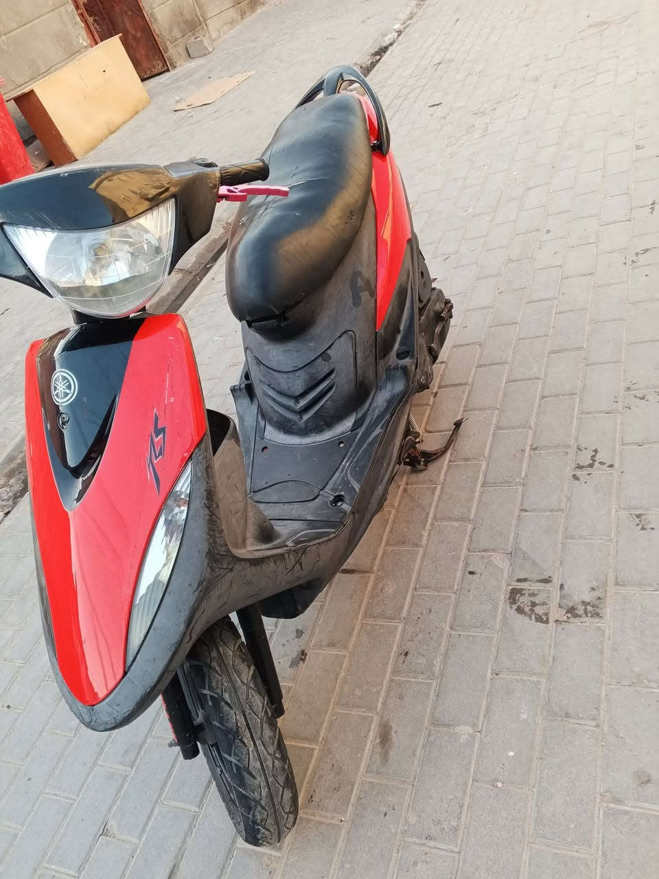 السلام عليكم
مااكس عدله ياباني 120 

 مكفوله محرك  بلادي  ما مفتوح شرط الفحص 

دراجه فوول ملاح كفرات بلادي كلله  ختم واحد  

شلعه ومعدل  110 فوول متنكض

كلشي شغال سلف  هندر   كلوبات اشاير سكنات  عينه لونين عداد   شغال عداد بانزين شغال  كلشي عل بلاد  

احلا من صور بالف مره 

سعر850. وبيهه مجال قليل 

شراي يتصل

مكاني بصره 

***********واتساب فقط
