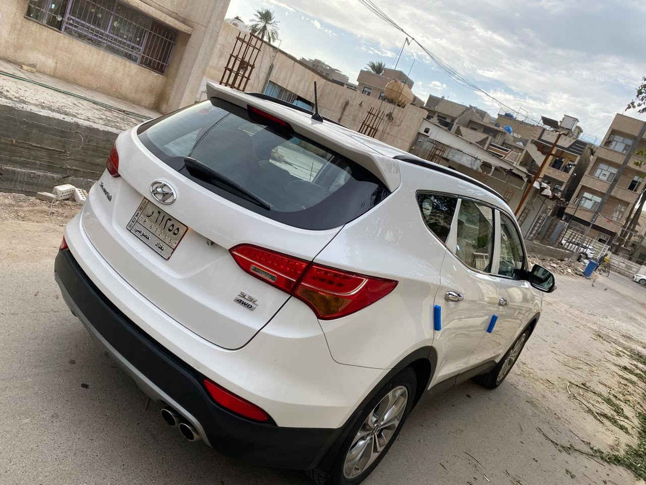 سلام عليكم 
سنتافيه موديل 2016 سياره فول ماعده الابلرامه 
سياره جيده معنه الكلامه وحله من الصور سياره مضمومه وقبل كم شهر طلعناه من البيت ماشيه شوفت عينك 38  تكحيل فقط وبارد شغلات بصيطه اقل من الصبع  
مكان السيارة بغداد ~الاعضميه  متواجد واتساب وخط 
(***********)
