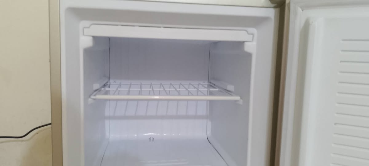 ثلاجة نظيفة للبيع ب175 فقط


**إذا كنت صاحب هذا الإعلان وتريد حذفه لأي سبب، رجاءا أرسل رسالة إلى الدعم الفني**