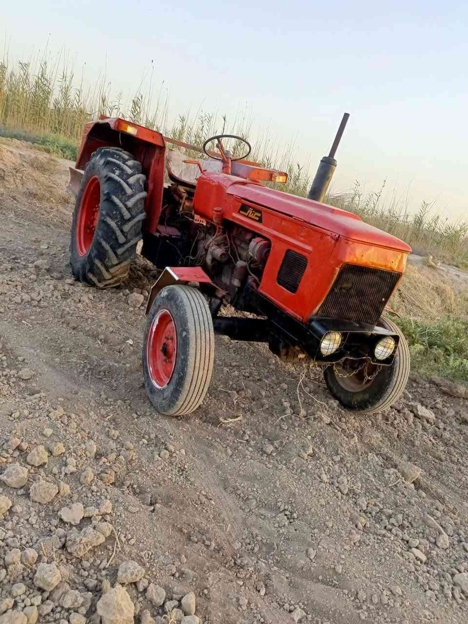 عنتر 86بدون نكره سلف مكينة بم هودرليك جدد تاير نص عمر سعر 3و 200
مكان بغداد الطيفية شيشبار عبور الدولي متواجد ع نت ***********

