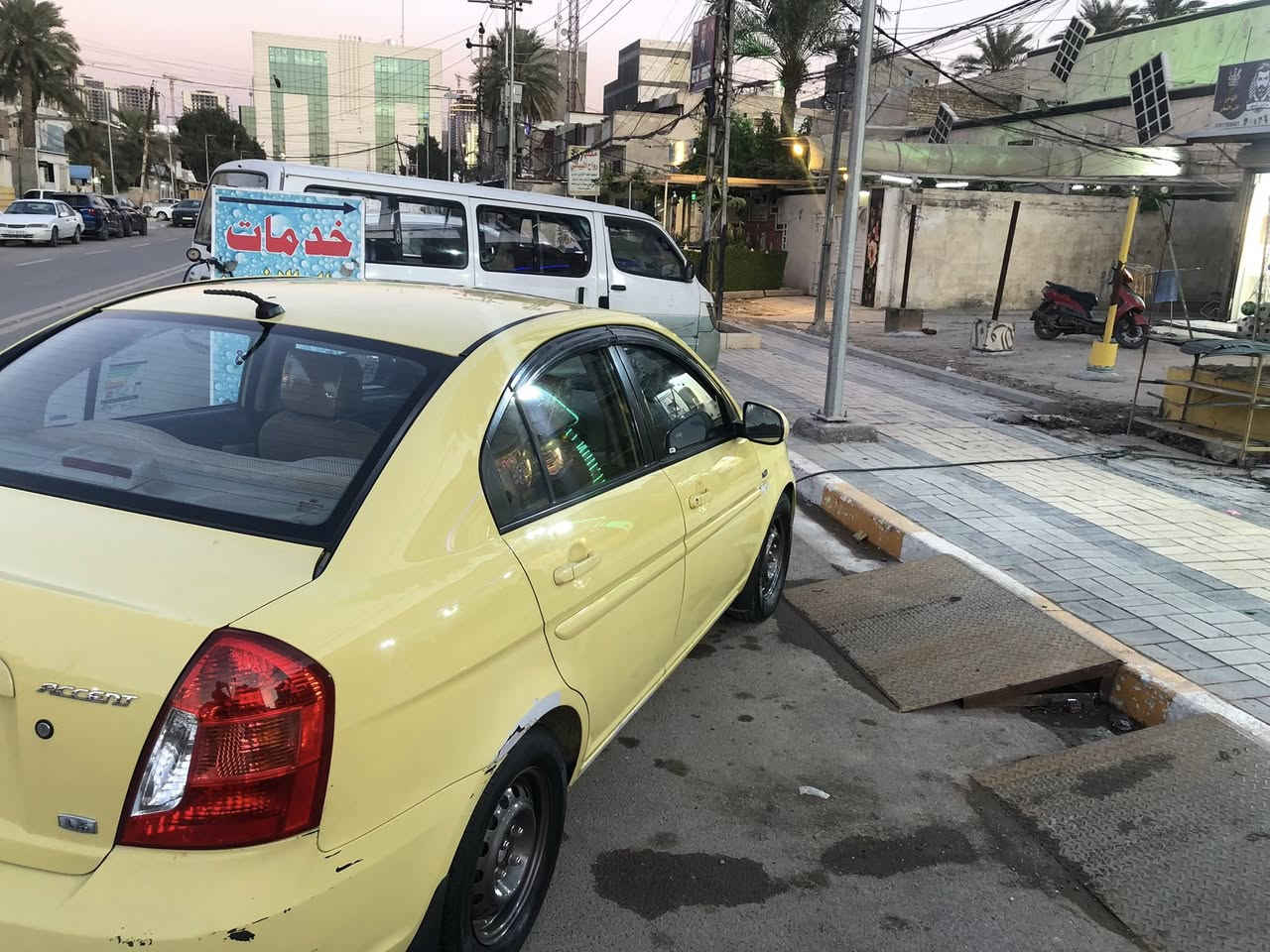 السلام عليكم اكسنت 2011شركة العامه اصفر بلادي السيارة للبيع نقد اعتذر من الاقساط السيارة جاهزه بأسمي سعرها 92مكاني بغداد الاسكان مقابل كلية المأمون الاتصال ***********
