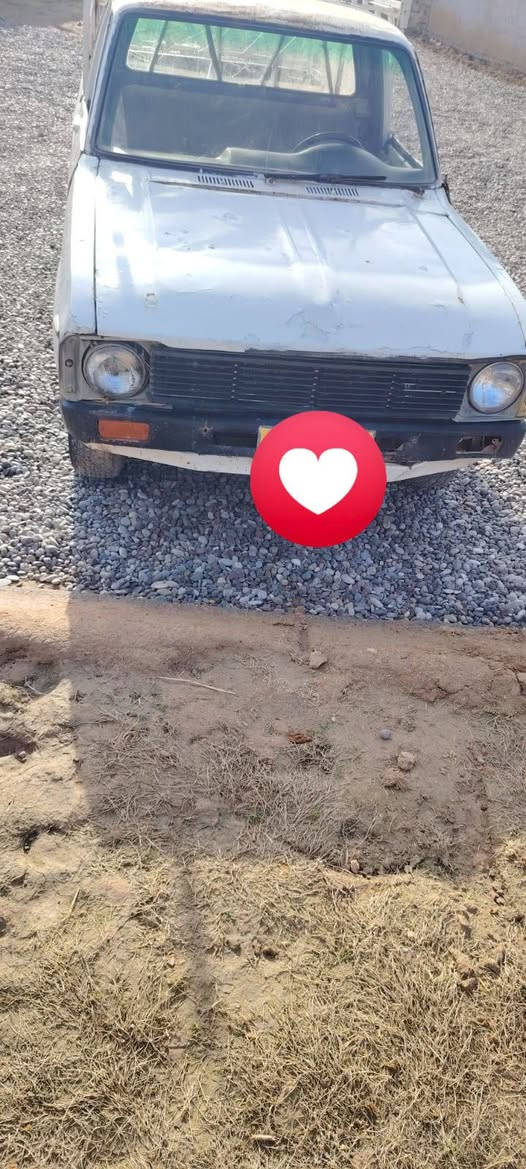 اسلام عليكم بيكم 80 رقم نينوى الشرعي موجود وبيها وكاله عامه بسمي وبيها كابون بانزين محرك شرط شاصي مصلح السعر 16 وبيها مجال اتصل عل رقم وبيك خير وتدلل مكان مخمور *********** وبي واتساب
