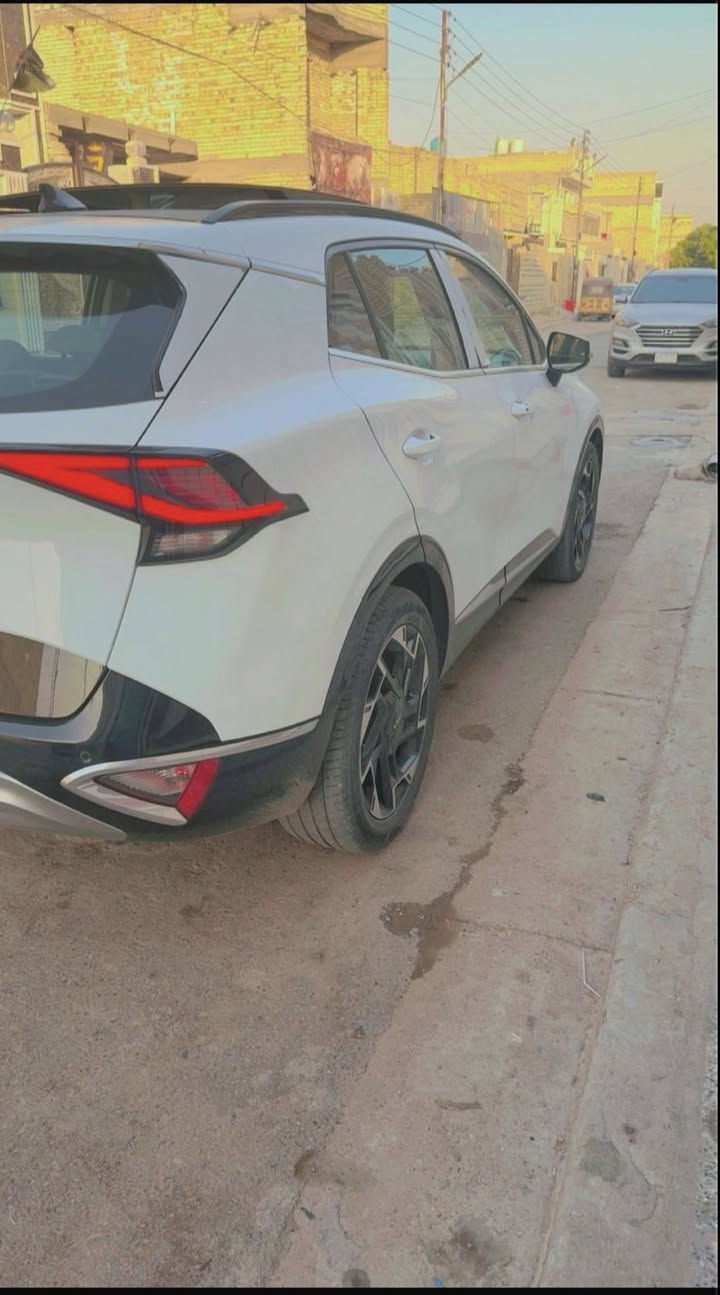 كيا سبورتج ٢٣خليجي فول مواصفات الجيتي

سيياره مكفوله ماعد بيه ضربه بصيطه بلباب مامصلحه 
سياره بسمي بغداد تحويل ثاني يوم 
 
ماشيه سياره ٣٩الف.                

سعر٢٣٥فقل 
وهاذ رقم الواتساب ‭٠٧٧٤ ٠٥٢ ٥٦٢٨‬
