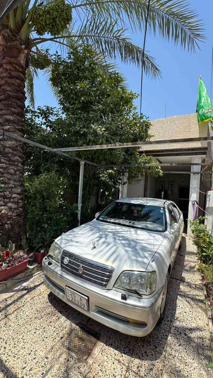 السلام عليكم 
دار للبيع في منطقة بوب الشام قريب ع السوق   طابو صرف المساحة ٢١٠ الواجهة ٧م والنزال ٣٠ م
 يحتوي على استقبال كبيرة وثلاثة غرف وثلاثة حمامات والمطبخ حار وبارد وحولي عدد٢ والمنزل طابقين يحتوي على حديقة وكراج سيارتين السعر ١٧٥ مليون وبي مجال بسيط جدا 
***********
