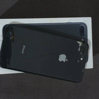 ايفون 8 بلس • ذاكرة ٦٤ • ضرر بالظهر