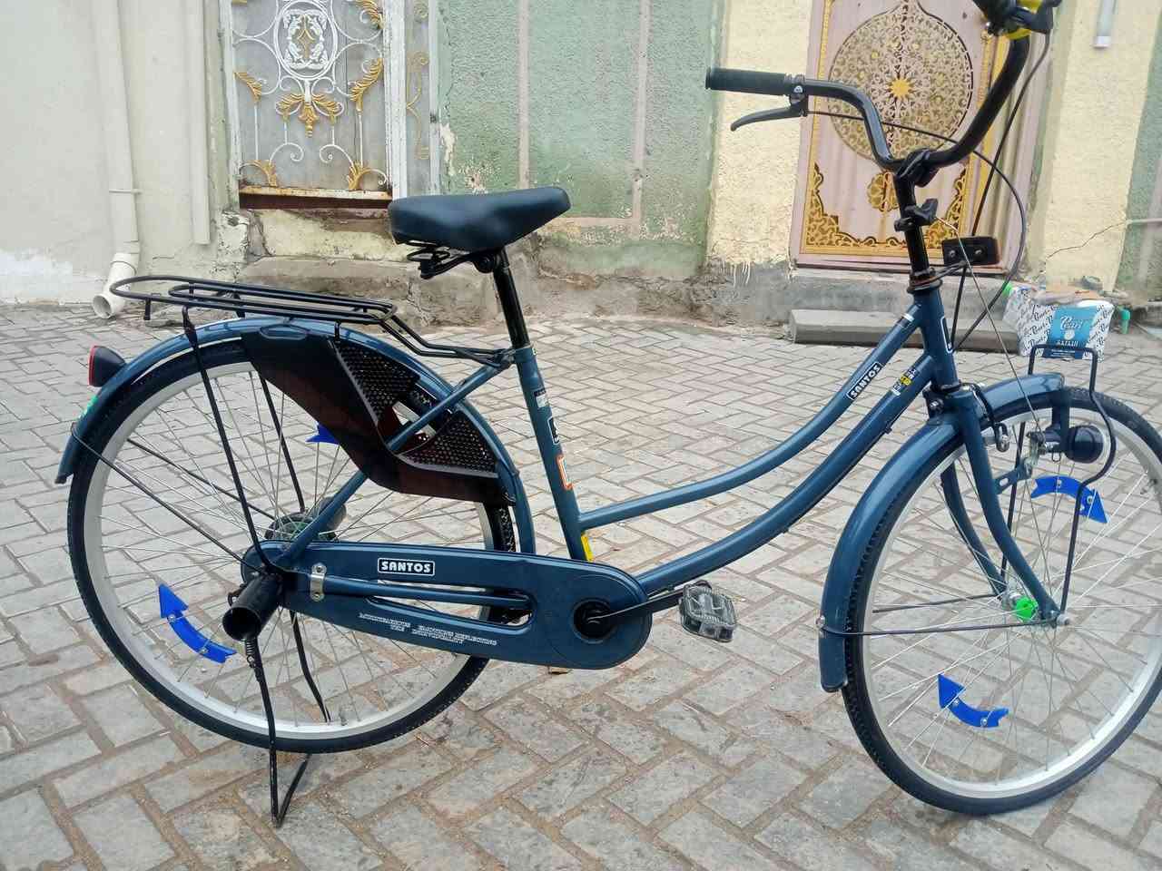 السلام عليكم هذا البايسكل للبيع  جديد كلشي مابي 

يجي وياه عدد من الفسفورات وحمالات واسهم الموجوده في الصوره في الويل 
و بم للبايسكل

نوع البايسكل سانتوس حجم 26 لون رصاصي 

السعر145الف وبي مجال بسيط


**إذا كنت صاحب هذا الإعلان وتريد حذفه لأي سبب، رجاءا أرسل رسالة إلى الدعم الفني**