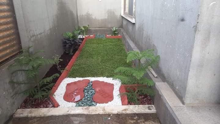 ( بسم الله الرحمن الرحيم )🌹 من أعمالنا 🌹 ( ملاحظه : نحن كادر متنقل نعمل في بابل و في جميع المحافظات )🌹 أرجو من الأصدقاء و المتابعين مشاركة منشور🌹🌹 لأستفسار / ***********) المهندس الزراعي  لعمل كل مايتعلق بلحدائق  المنزليه 
تبديل التربه . منظومه ماء.عمل تصميم.زراعه الاثيل ولاشجار بكافه الانواع 
#تخفيظات بمناسبه شهر رمضان
#توجد متابعه مجانيه للحديقه بعد العمل
