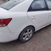 فورتي ٢٠١٠ بغداد رقم انكليزي محرك ٢٠٠٠ دوش بية نفخ حدادية نص عمر حادثة...