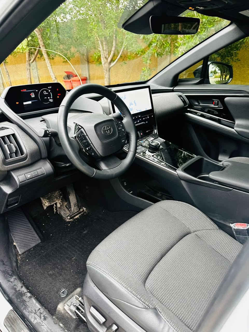 هاي السيارة لاي احد يريد يشتري سيارة كهرباء بس متخوف من الصيني لان هاي السيارة تويوتا ياباني اصلي وارد امريكي
سيارة bz4x كهربائية ١٠٠٪؜ ياباني اصلي وارد امريكي (مو صيني)
السيارة موديل ٢٠٢٤
مواصفات فل
تمشي قريب ال ٥٠٠
ماشية تقريبا من١٠٠٠٠//١٥٠٠٠الف
من بعض مواصفاتها
بانوراما
مطعمة بالجلد
كراسي تدفئة تبريد
كاميرات
قيادة ذاتية
٨ سماعات jbl
شاشة حجم كبير تدعم ابل كار بلاي واندرويد اوتو
*ايرباكاتها سليمة ١٠٠٪؜
حادثها خفيف
وسعرها لقطة بس ب ٢٠٠٠٠$$$دولار
رقم التواصل :***********
